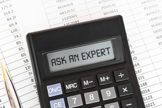 David D Gibbons providing expert witness testimony in a banking litigation case.