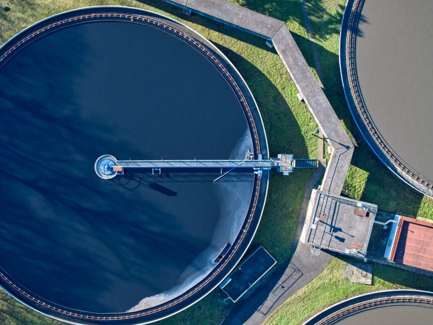 Bonneau Dickson forensic engineering and wastewater treatment expert.