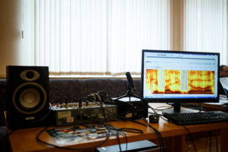 Forensic audio authentication and 911 call analysis in Jacksonville FL