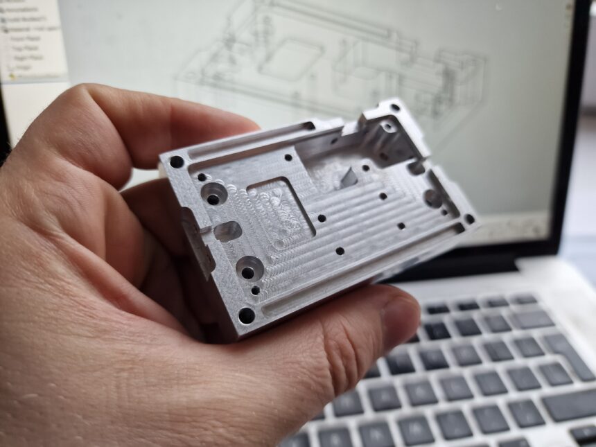 Forensic engineering expert conducting failure analysis in Greater Minnesota