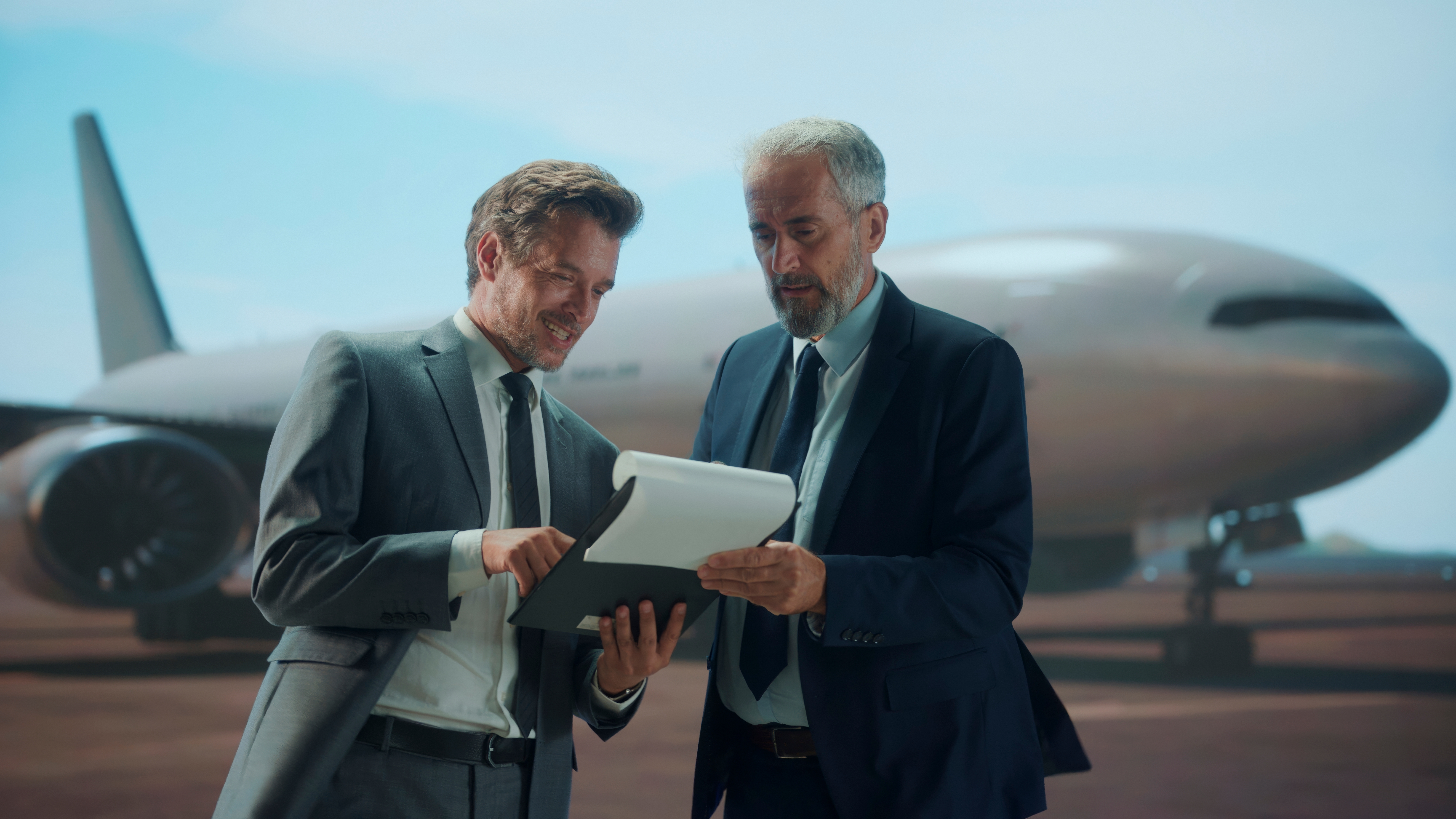 Pilot expert witness services in Peachtree GA – aviation consultant reviewing flight records